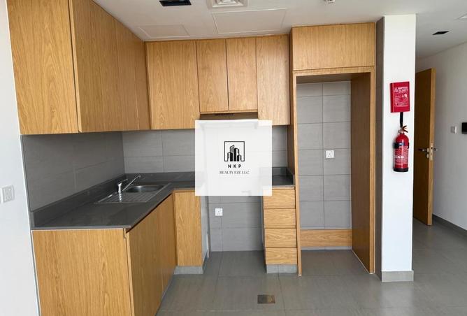 130652655 - Property Image 3