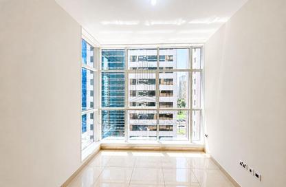 Apartment - 1 Bedroom - 1 Bathroom for rent in Tourist Club Area - Abu Dhabi
