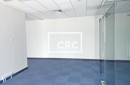 Office Space - Studio for rent in Single Business Tower - Business Bay - Dubai