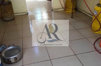 Labor Camp - Studio - 7+ Bathrooms for rent in Al Sajaa S - Al Sajaa - Sharjah