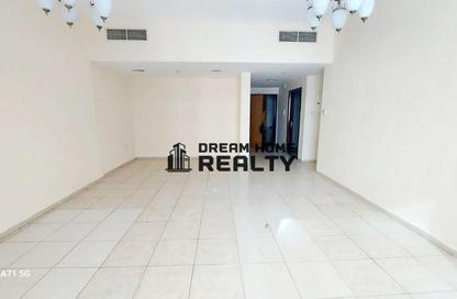 Apartment - 2 Bedrooms - 2 Bathrooms for rent in New Al Taawun Road - Al Taawun - Sharjah