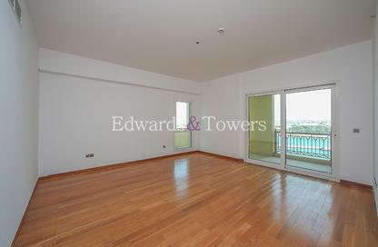 Apartment - 3 - 4 for rent in Marina Residences 2 - Marina Residences - Palm Jumeirah - Dubai