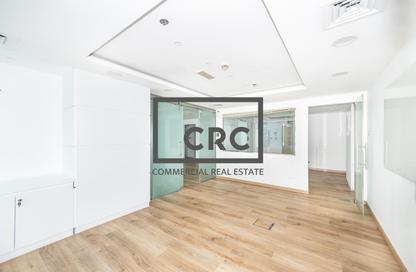 Office Space - Studio - 2 Bathrooms for rent in One Lake Plaza - JLT Cluster T - Jumeirah Lake Towers - Dubai
