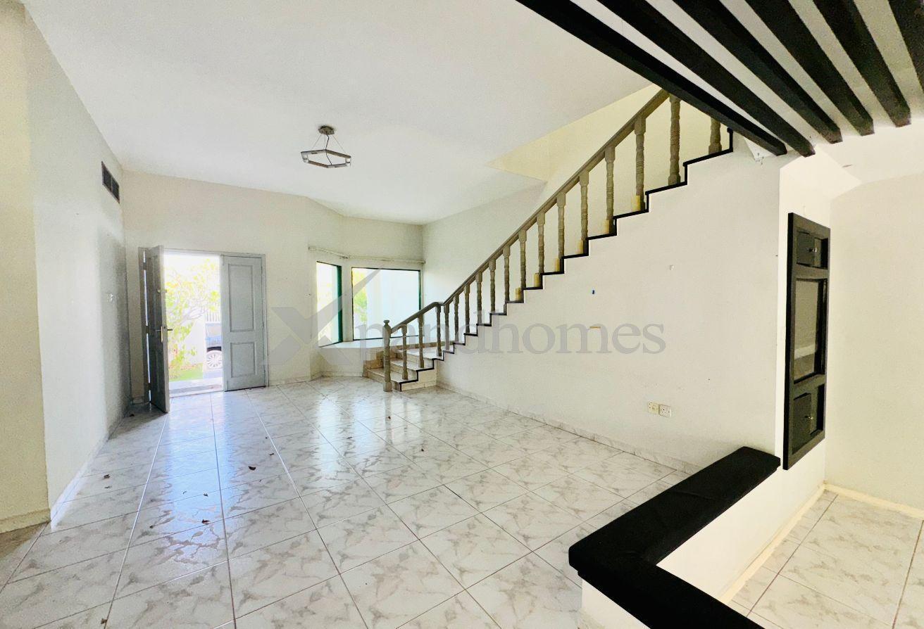 4 BHK + Maids | 1 Month Free | Prime Location photo 8