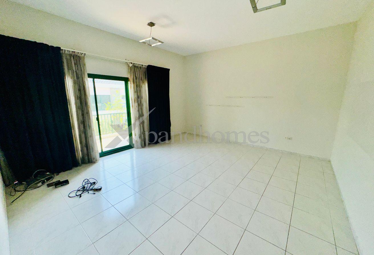 4 BHK + Maids | 1 Month Free | Prime Location photo 10