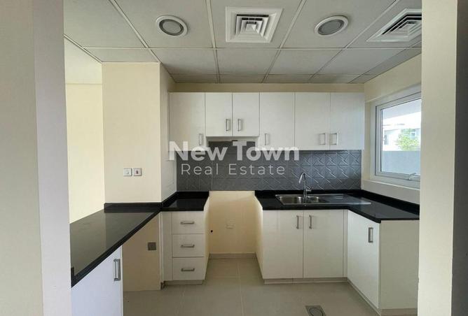 73112438 - صورة العقار 3