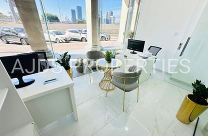مكتب - استوديو - 1 حمام للايجار في ريم ريزدنسي - الكرامة - دبي