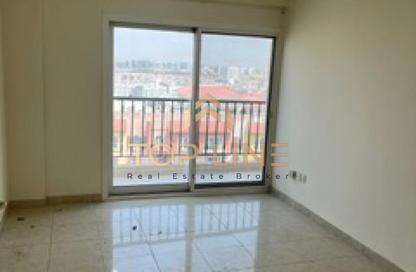 Apartment - 1 Bedroom - 2 Bathrooms for rent in Universal Apartments - CBD (Central Business District) - International City - Dubai Apartment - 1 Bedroom - 2 Bathrooms for rent in Universal Apartments - CBD (Central Business District) - International City - Dubai