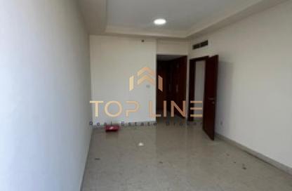 Apartment - 1 Bedroom - 2 Bathrooms for rent in Universal Apartments - CBD (Central Business District) - International City - Dubai