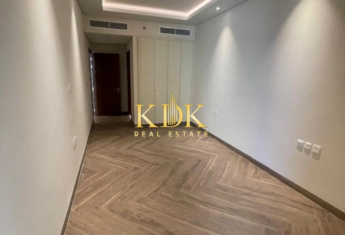 93994403 - Property Main Image