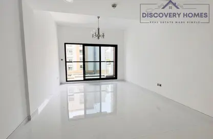 Apartment - 1 Bedroom - 2 Bathrooms for rent in Trio Building - Al Barsha 1 - Al Barsha - Dubai