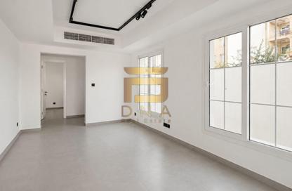 Villa - 2 Bedrooms - 3 Bathrooms for rent in Springs 11 - The Springs - Dubai