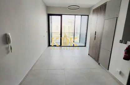 شقة - 1 حمام للايجار في الأمل تاور - مدينة دبي الرياضية - دبي