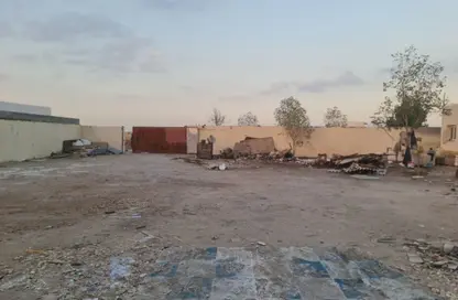 مستودع - استوديو - 2 حمامات للايجار في الصجعة - الشارقة