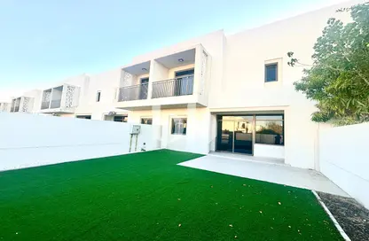 Townhouse - 3 Bedrooms - 3 Bathrooms for sale in Noor Townhouses - Town Square - Dubai