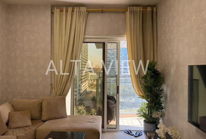 62073301 - Property Main Image