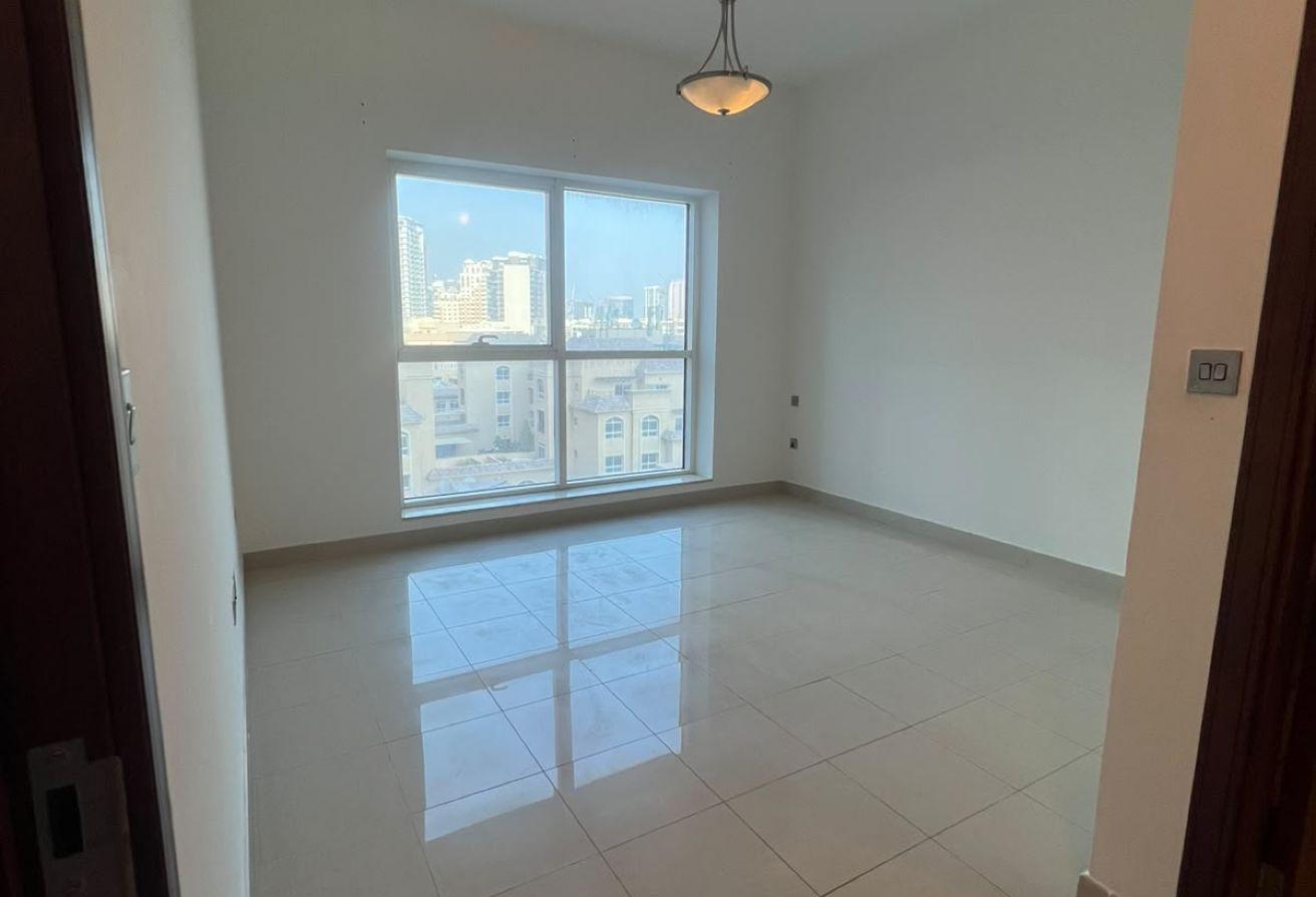 Spacious Layout | Well Maintained | Prime Location photo 5