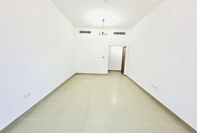 98265655 - Property Image 3