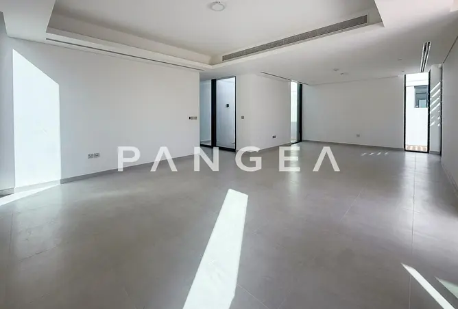 147757322 - Property Image 3