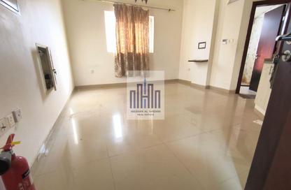 Apartment - Studio - 1 Bathroom for rent in Muwailih Building - Muwaileh - Sharjah