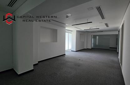 Office Space - Studio - 2 Bathrooms for rent in Iris Bay - Business Bay - Dubai
