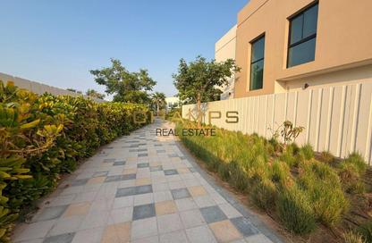 Villa - 4 Bedrooms - 5 Bathrooms for rent in The Dahlias - Yas Acres - Yas Island - Abu Dhabi