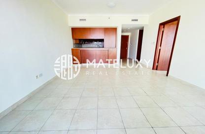 Apartment - 1 Bedroom - 1 Bathroom for sale in The Fairways North - The Fairways - The Views - Dubai