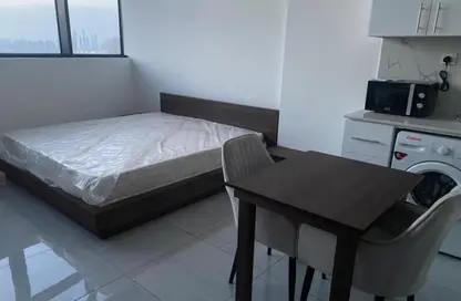 شقة - 1 حمام للبيع في برج او2 - منطقة 14 - قرية جميرا الدائرية - دبي