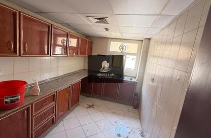 Apartment - 1 Bedroom - 2 Bathrooms for rent in Muwaileh 29 Building - Muwaileh - Sharjah