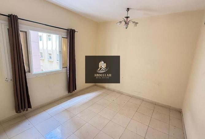 77401903 - Property Image 3