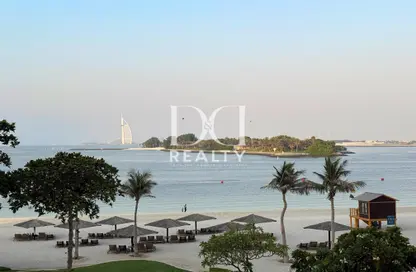 Apartment - 2 Bedrooms - 3 Bathrooms for sale in Al Hatimi - Shoreline Apartments - Palm Jumeirah - Dubai