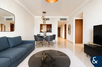 Apartment - 1 Bedroom - 2 Bathrooms for rent in Boulevard Point - Downtown Dubai - Dubai