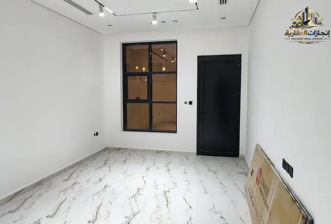148623855 - Property Image 3