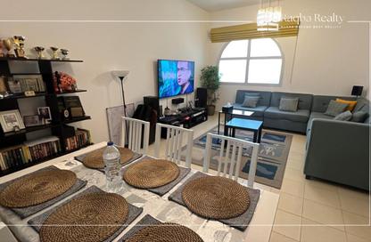 Apartment - 2 Bedrooms - 4 Bathrooms for sale in Autumn 2 - Autumn - Seasons Community - District 15 - Jumeirah Village Circle - Dubai Apartment - 2 Bedrooms - 4 Bathrooms for sale in Autumn 2 - Autumn - Seasons Community - District 15 - Jumeirah Village Circle - Dubai
