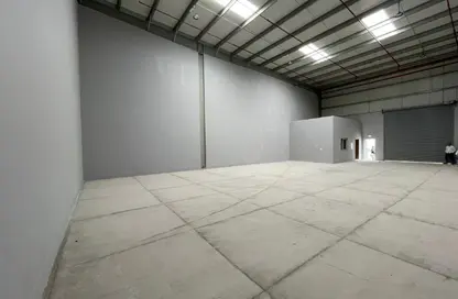 مستودع - استوديو - 1 حمام للايجار في الصجعة الصناعية - الصجعة - الشارقة