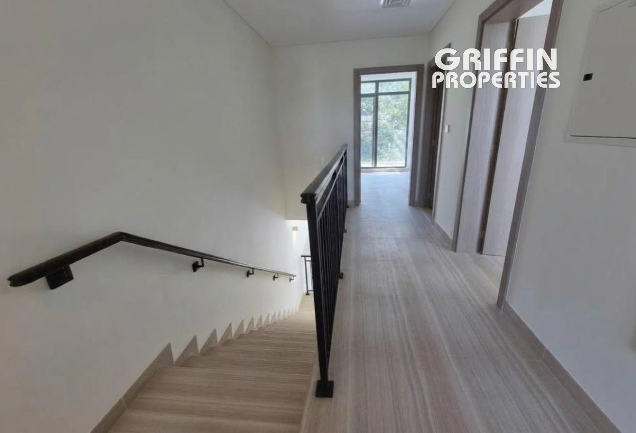 Corner Plot | Landscaped | Full Park View | 4BHK photo 7