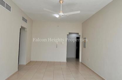 Apartment - 2 Bedrooms - 3 Bathrooms for rent in Al Mansoori Building - Al Warqa'a 1 - Al Warqa'a - Dubai Apartment - 2 Bedrooms - 3 Bathrooms for rent in Al Mansoori Building - Al Warqa'a 1 - Al Warqa'a - Dubai
