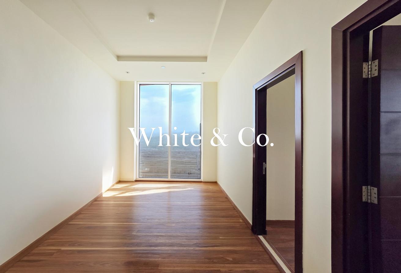 Incredible Sea Views |Unfurnished |Vacant photo 4