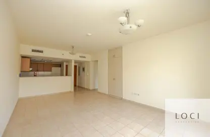 شقة - 2 غرف نوم - 3 حمامات للايجار في مبنى 5 - البدرة - الواجهة المائية - دبي