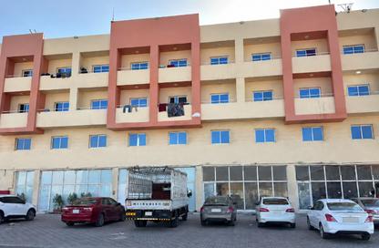 Shop - Studio - 1 for rent in Umm Al Thuoob - Umm Al Quwain
