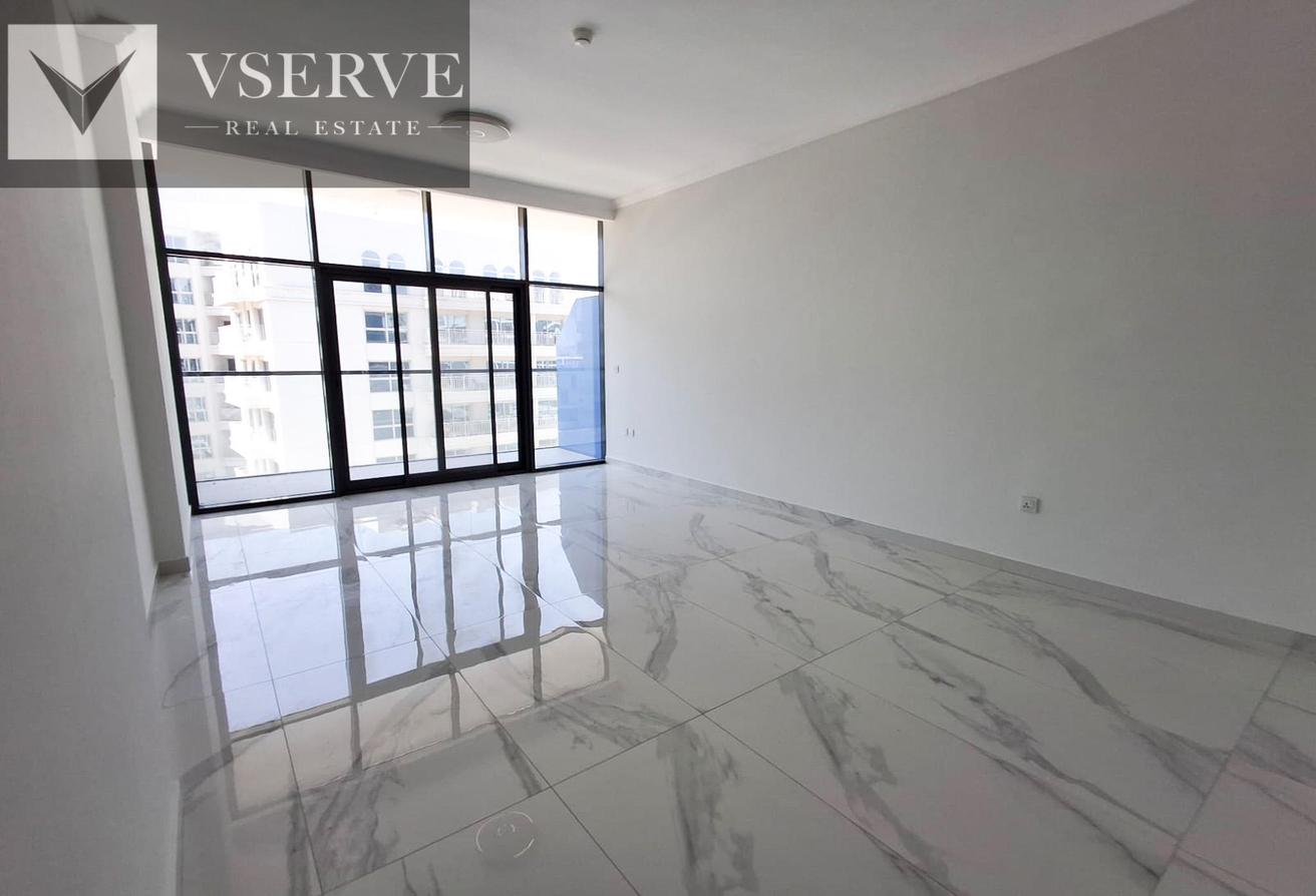 Spacious Layout | Pool View | Prime Location photo 2