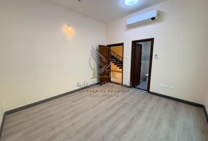 124732422 - Property Image 3