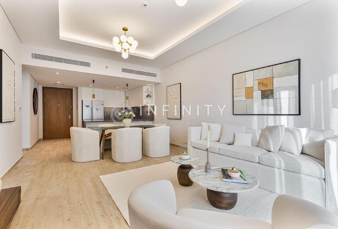 Brand New Unit | Tenanted | Luxury Furnished