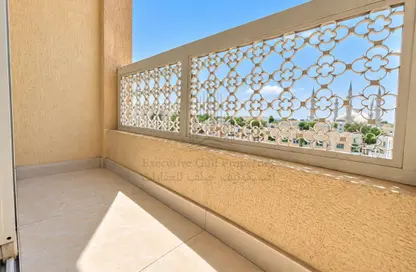 Apartment - 1 Bedroom - 1 Bathroom for rent in Airport Road - Abu Dhabi Apartment - 1 Bedroom - 1 Bathroom for rent in Airport Road - Abu Dhabi
