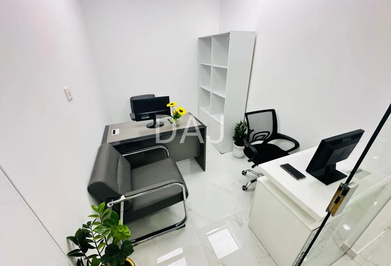132960040 - Property Main Image