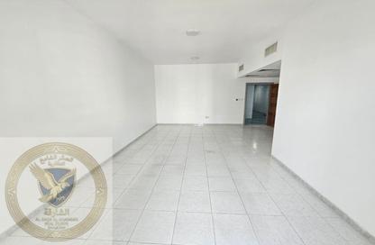 Apartment - 3 Bedrooms - 3 Bathrooms for rent in Al Majaz 1 - Al Majaz - Sharjah Apartment - 3 Bedrooms - 3 Bathrooms for rent in Al Majaz 1 - Al Majaz - Sharjah