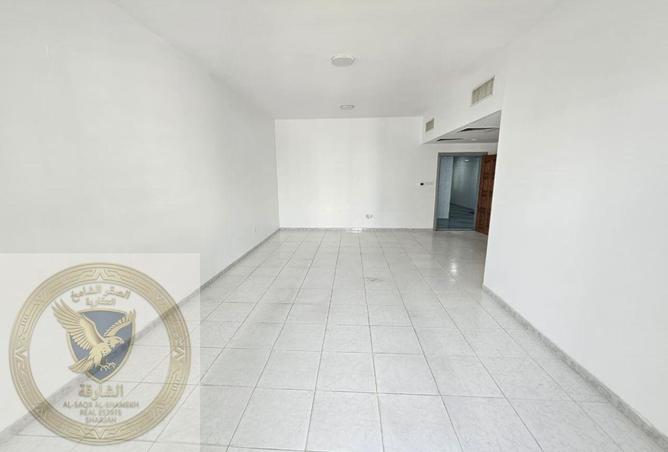 102011437 - Property Image 2