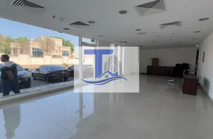 Shop - Studio for rent in Al Nahyan - Abu Dhabi