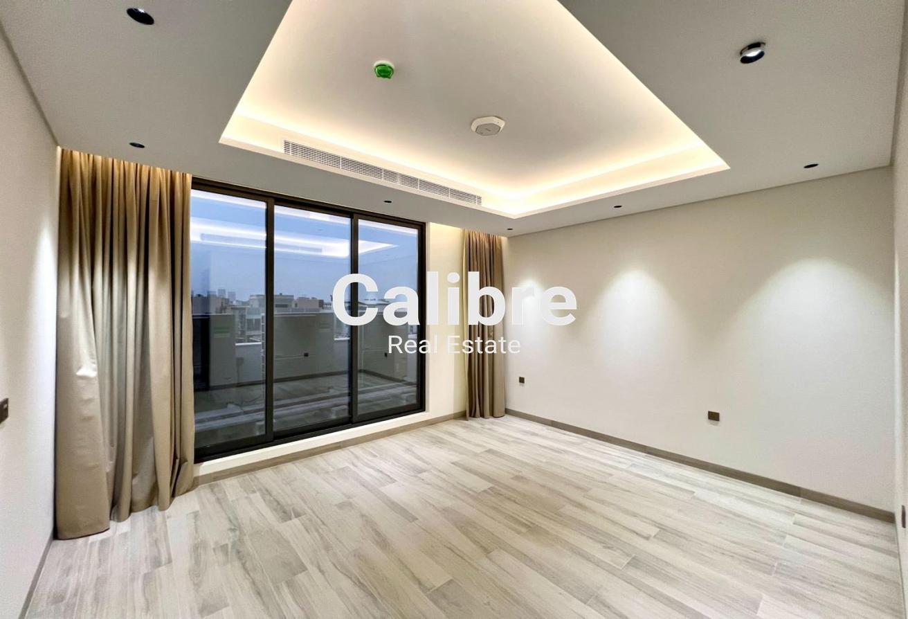Brand New Modern 6 bedrooms | Big Garden photo 6