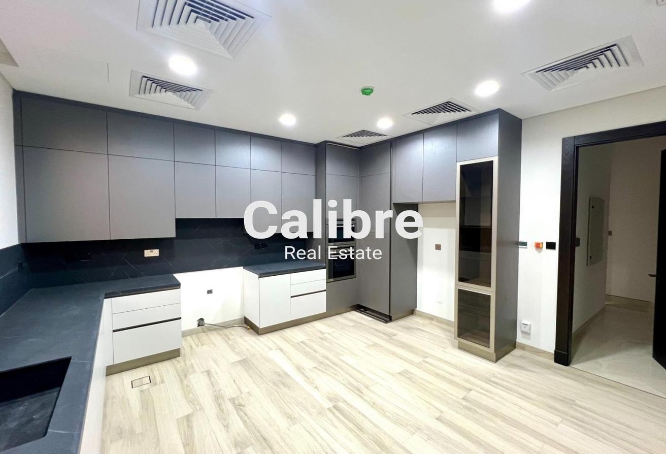 Brand New Modern 6 bedrooms | Big Garden photo 10